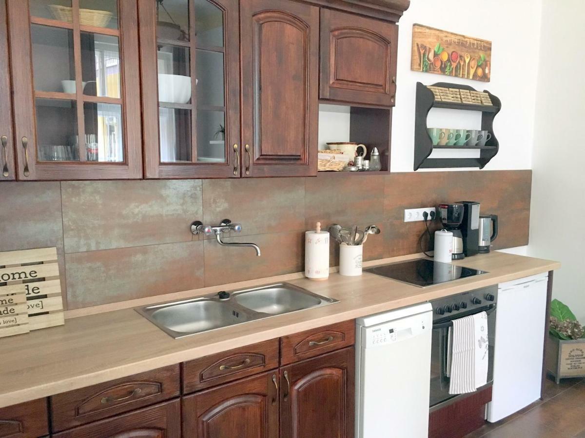 Hedi Apartman ميسكولك المظهر الخارجي الصورة